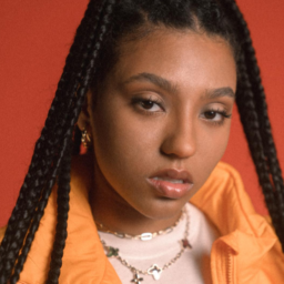 Ghanaian-Canadian singer, Luna Elle makes her first foray into amapiano with “Crazy
