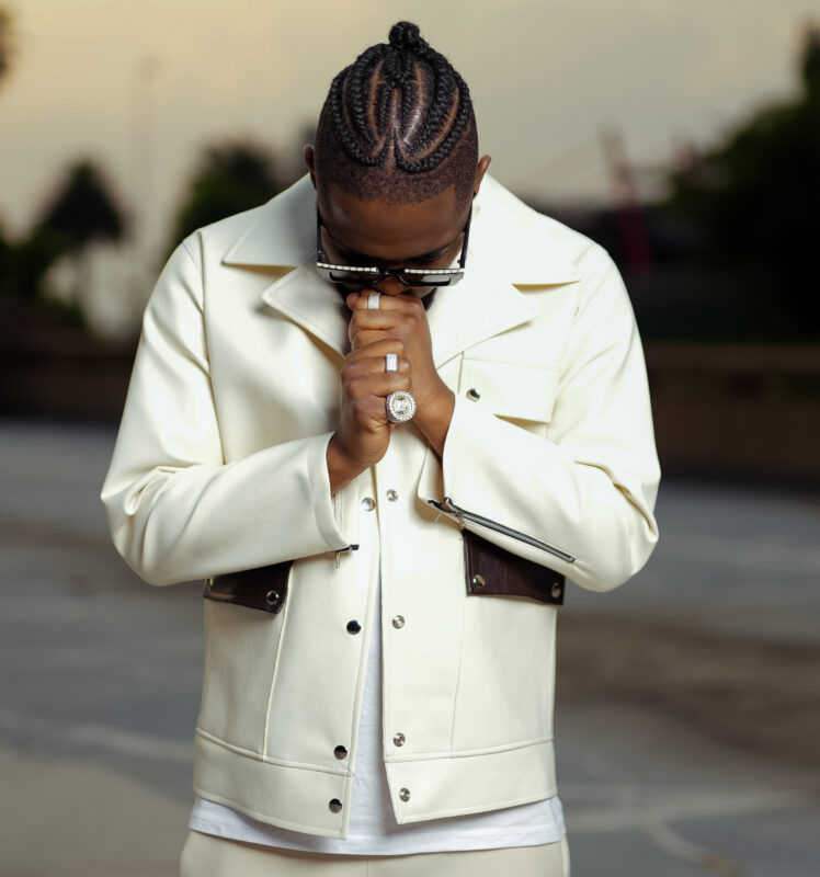 Jst Sako sizzles up a visualizer with new dance tune “Cha Cha”